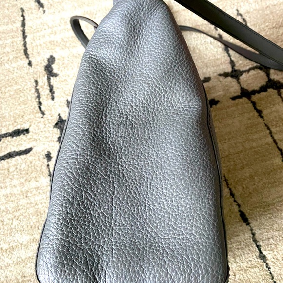 Michael Kors Pebbled Leather Gilmore Tote - Picture 3 of 8